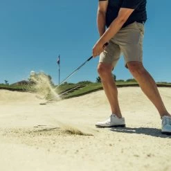 Callaway Jaws Raw Face Chrome Wedges 24 Callaway Jaws Raw Face Chrome Wedges -Golfmagic Store jaws raw lifestyle2