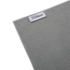 Titleist Players Microfiber 16x32 Towel 2022 -Golfmagic Store titleist players microfiber 16x32 towel 2022 130449 c 3